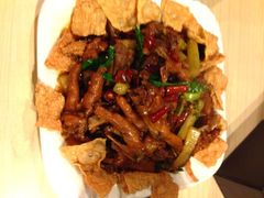辣爆凤爪-焯宇豆皮涮牛肚
