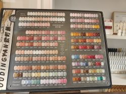 -自在·款式美甲美睫