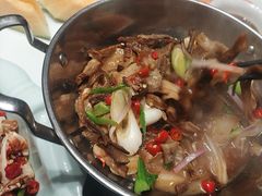 -忆江南·临江鱼馆