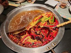 -廖掌柜·重庆鲜货火锅(上海首店)