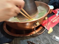 -南门四季铜锅涮肉(左家庄店)