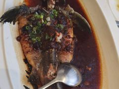 -万龙洲海鲜(大兴绿地缤纷城店)