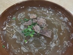 牛肉粉丝汤-桐香园小笼包(百井坊巷店)