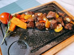 田园澳洲骰子牛肉-蜜桃花开·中西融合菜E&W(南长街店)