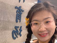 -体育场(地铁站)