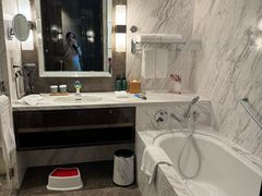 -杭州城中香格里拉大酒店