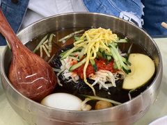 -服务大楼冷面(延大店)