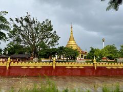 -一寨两国风景区