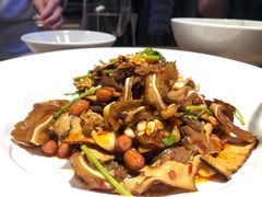-费大厨辣椒炒肉(吉联MALL店)