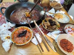-赵美丽·重庆社区火锅·直营店(火车东站·中豪国际店)