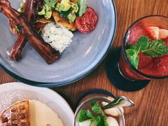 -ROAST coffee & eatery