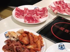 -爱客得牛排海鲜烤肉·火锅自助(春熙路黑金好店)