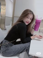 -时尚殿堂明星门店