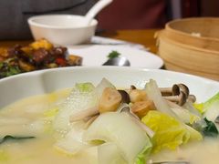 -乐忻皇朝(上海中心大厦店)