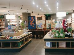-魔方城市书房(中街益田店)