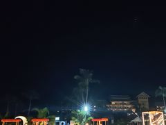 -亚龙湾希尔顿自助餐厅·海鲜·烧烤·沙滩BBQ·现场乐队