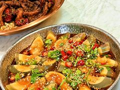 -辣盆盆麻辣小龙虾(哈尔滨总店)