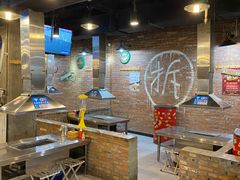 -马路牙子烧烤音乐酒馆(望京店)