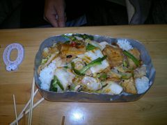 回锅肉饭-做了不起的80后