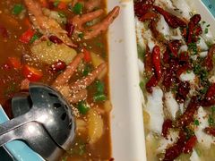 -姚姚酸菜鱼·金戈戈香港豉油鸡(喜荟城联名店)