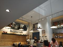 -Be Lived Cafe比例咖啡(摩天轮店)