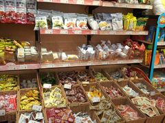 零售区-来伊份1038(新村路三店)