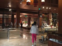 大堂-西双版纳洲际度假酒店-海鲜傣味烧烤·侬香全日制餐厅