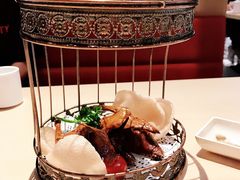 秘制脆皮乳鸽-避风塘(嘉兴八佰伴店)