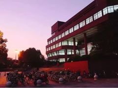 -上海交通大学闵行校区-包玉刚图书馆