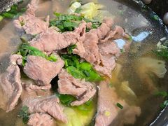 -全牛匠·乐山跷脚牛肉(新中关店)