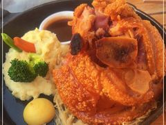 -LENBACH兰巴赫西餐啤酒坊(大连东港店)