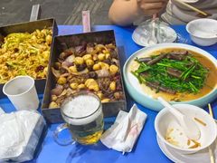 -老东镇啤酒屋海鲜加工·蒸汽海鲜·海鲜烧烤(台东店)