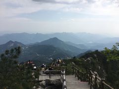 -罗田薄刀峰风景区