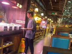 -领鲜活海鲜榴莲自助火锅(东门店)