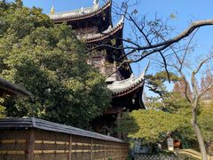 -龙华寺