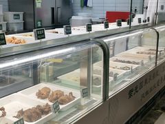 面包甜点陈列柜-紫光园清真北京小吃(府右街店)