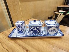 -味一楼兰州拉面(机场一店)