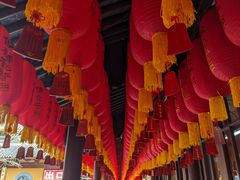 -龙华寺