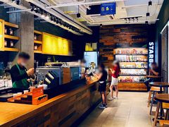 -星巴克(南京大世界店)