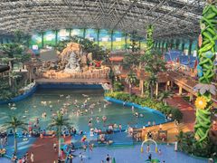 -沈阳龙润夏宫温泉水乐园