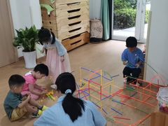 -希溪谷半山街道蒙氏托育(万科公园里校区)