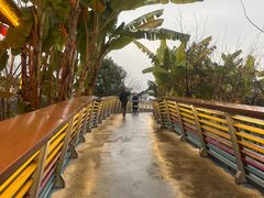 -茅草房·河畔园林火锅