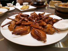 红烧乳鸽-杭州JW万豪酒店-万豪中餐厅