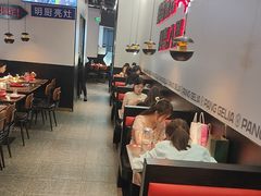 -胖哥俩肉蟹煲(世茂国际广场店)