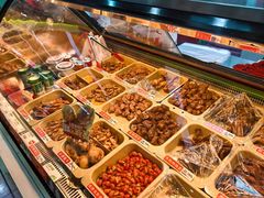 -绝味鸭脖(龙阳路生活广场店)