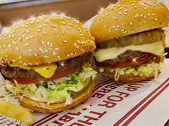 -The Habit Burger Grill 哈比特汉堡(复兴soho店)