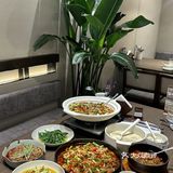  大连的！新晋川菜馆过于费米饭了🍚环境一绝