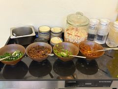 -粉八·云南米线·建水烧烤(常熟路店)