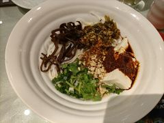 -茶花妹子云南餐厅(传媒大学店)