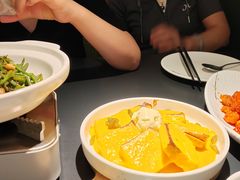 -小菜园新徽菜(青岛市南万象城店)